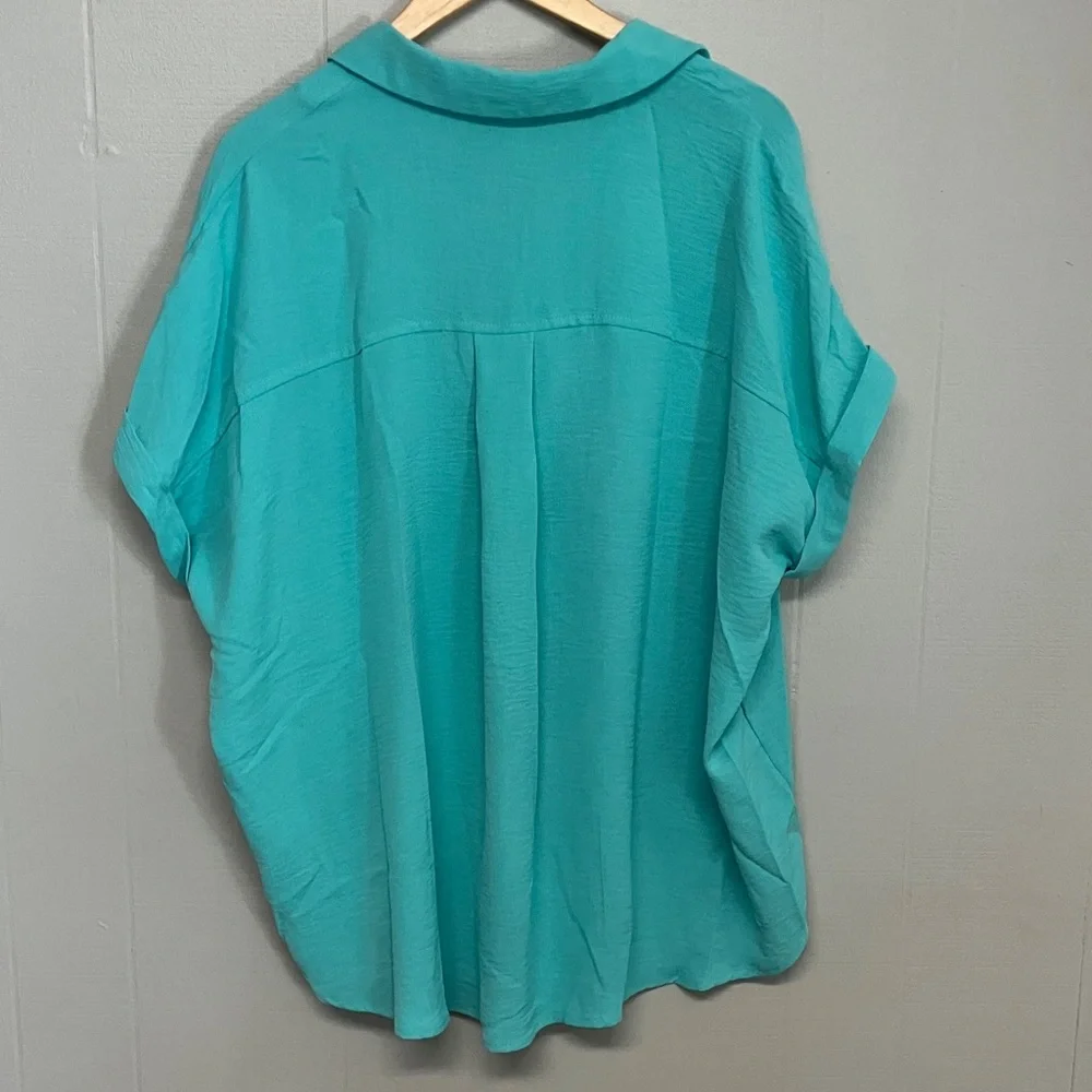New She + Sky Blouse Top 1X - Picture 8 of 10